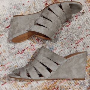 Halogen Suede Wedge Sandals 9.5